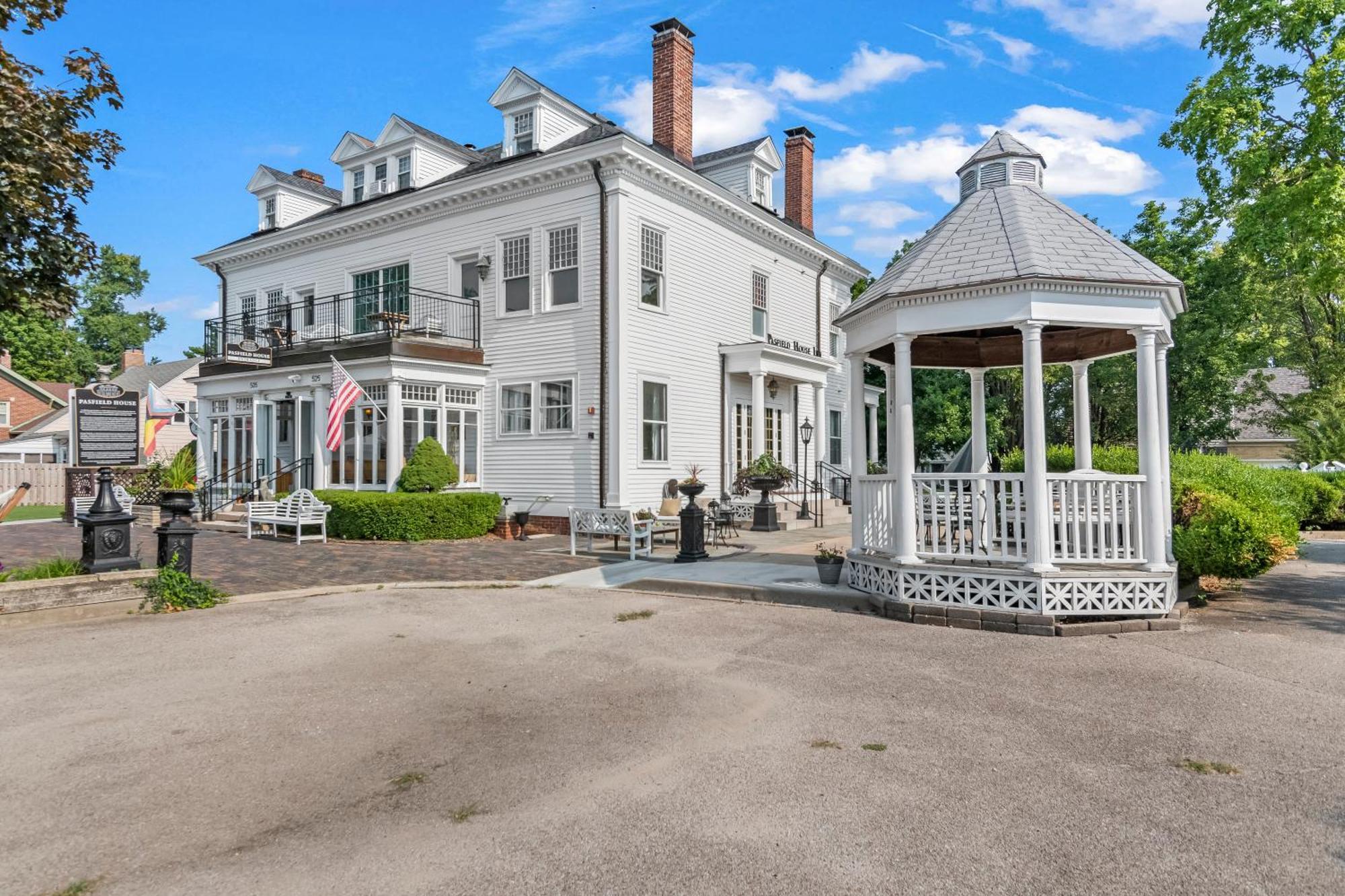 The Pasfield House Hotell Springfield Exteriör bild