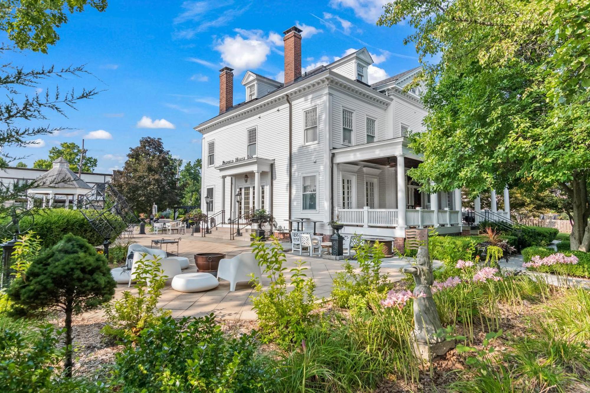 The Pasfield House Hotell Springfield Exteriör bild